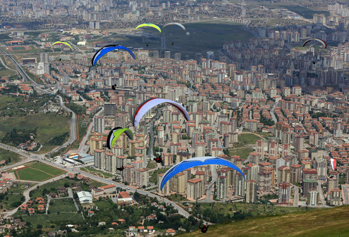 Ali Dağı Yamaç Paraşütü Nasıl Yapılır? İlk Kez Uçacaklar İçin Rehber